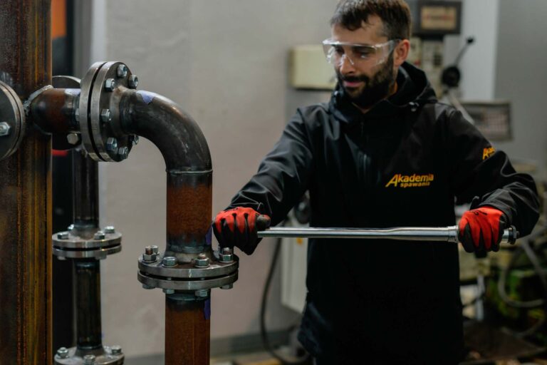 Akademia Spawania Polaczenia kołnierzowe